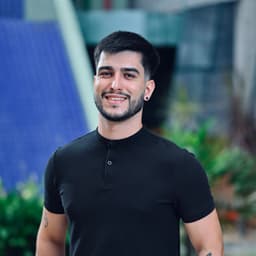 Karlos Silva